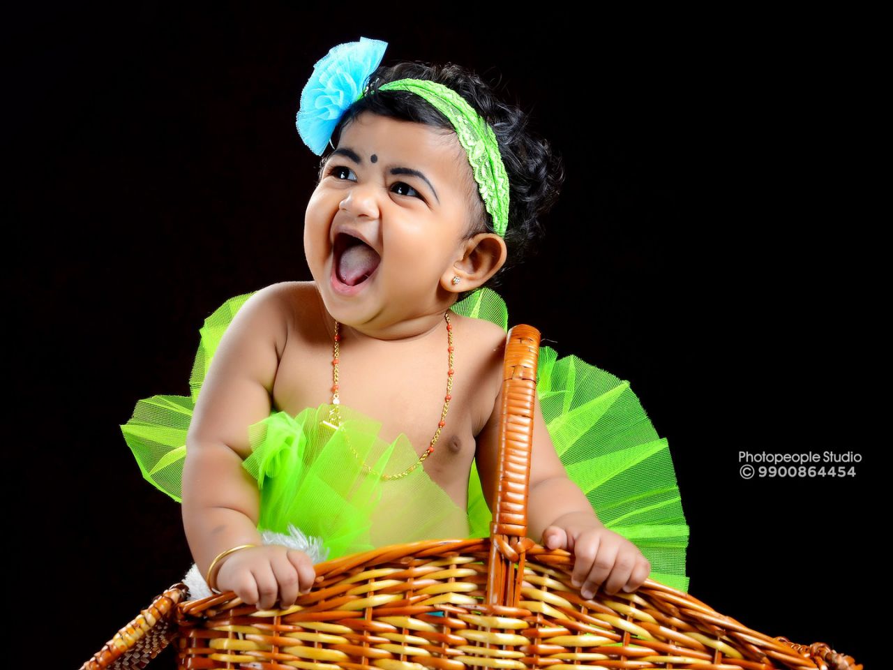 Babies/Kids Photoshoots - Photopeople Studio